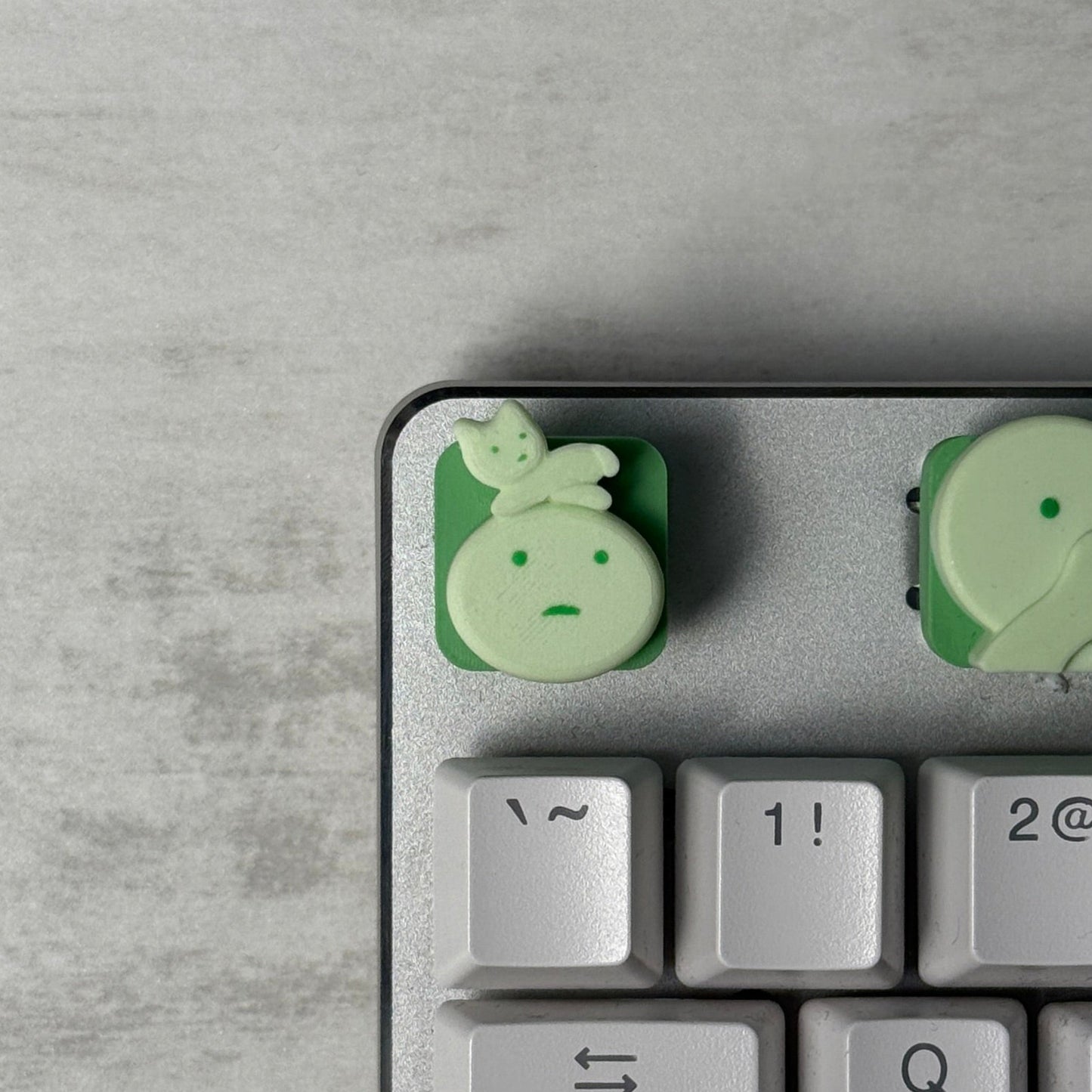 Smiski Cat Keycap & Keychain | Stress Relief Fidget | Cartoon Collection | 3D Printed Gifts