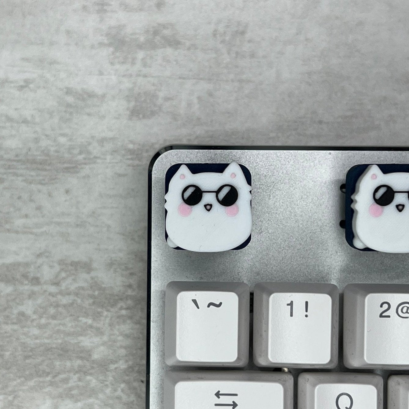 Gojo Cat Keycap & Keychain | Stress Relief Fidget | Cartoon Collection | 3D Printed Gifts