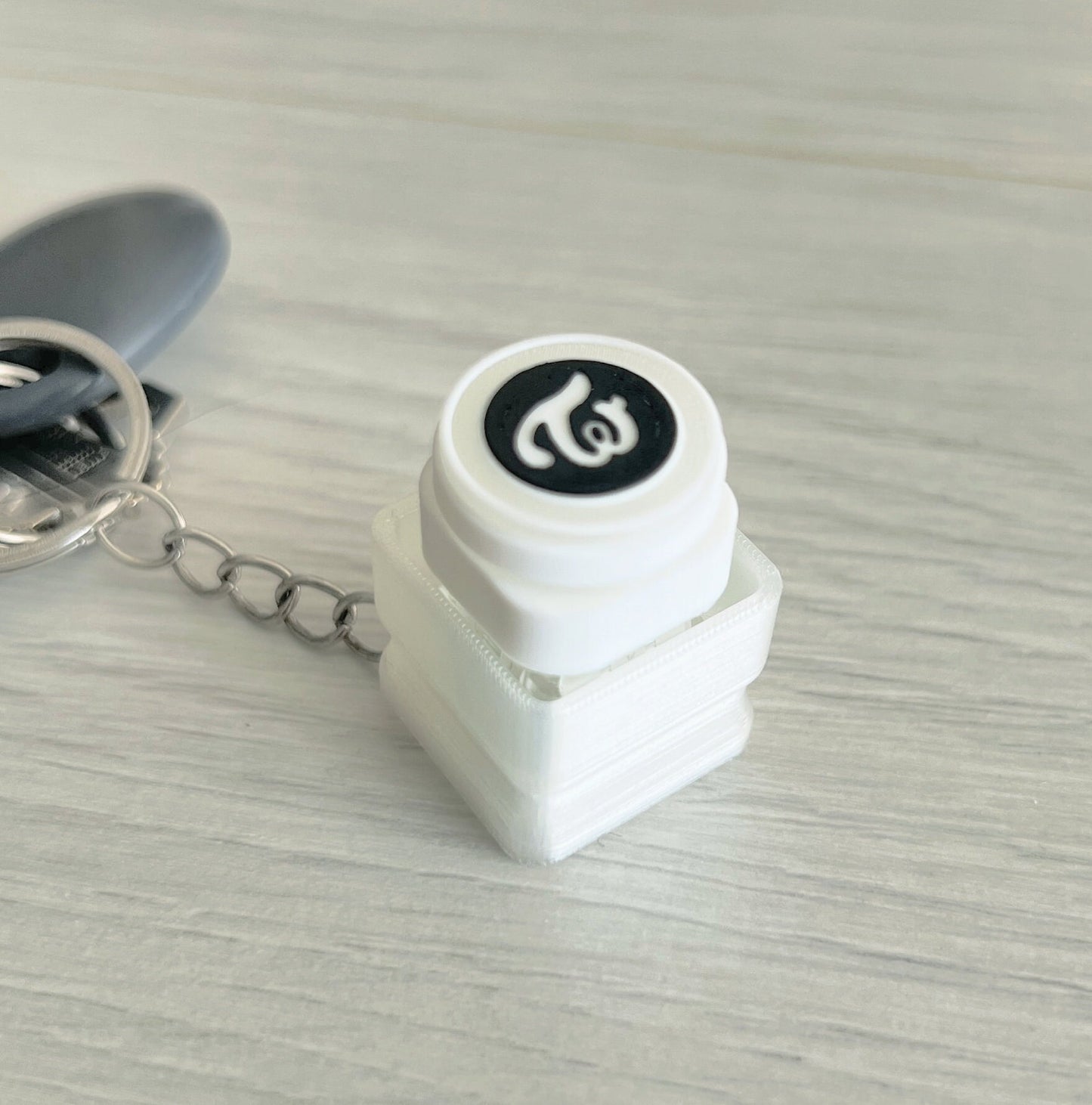 TWICE Keycap & Keychain | Stress Relief Fidget Toy | KPOP Lightstick Collection | 3D Printed Gifts